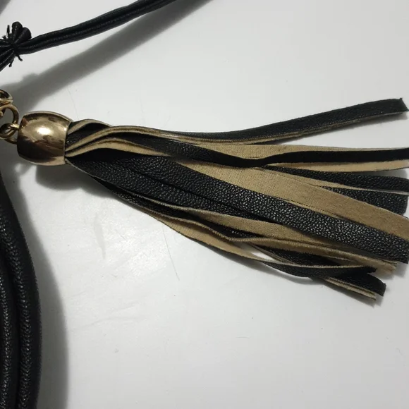 Neon Hart crossbody black faux leather studded bag - Picture 9 of 16